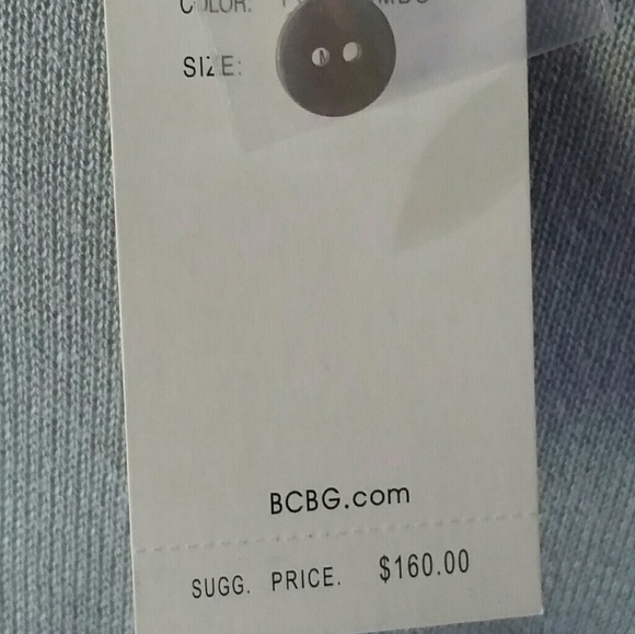 BCBG lightweight sweater dress. NWT Size Med - Picture 3 of 4